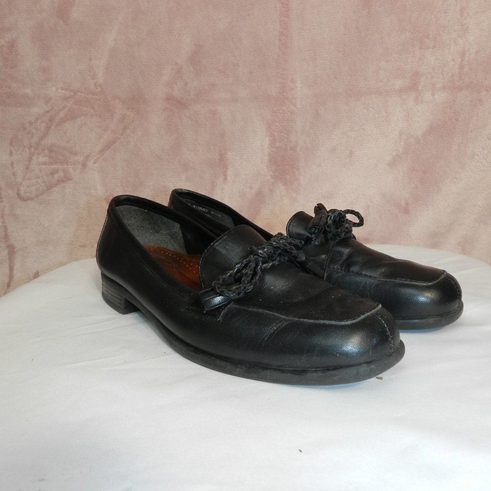 Womens Black Leather Natrualizer Loafers Size 6.5